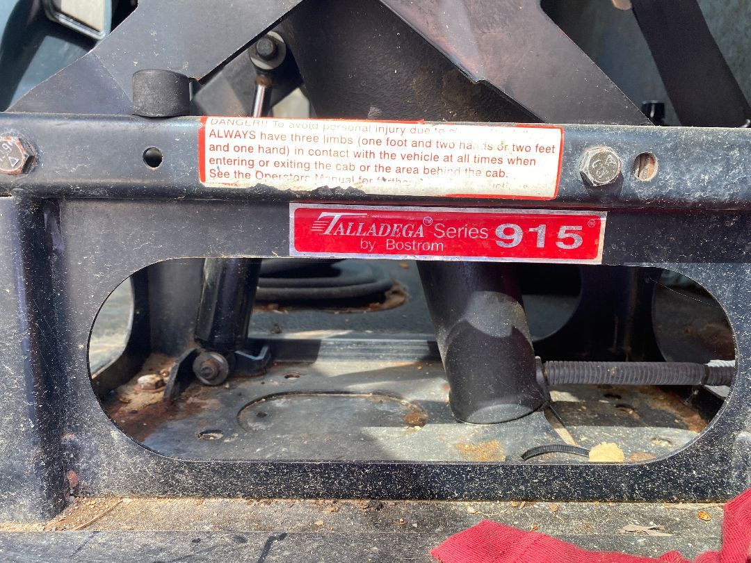 2000 VOLVO ACL - Image 24